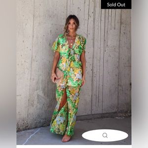 Vici maxi dress